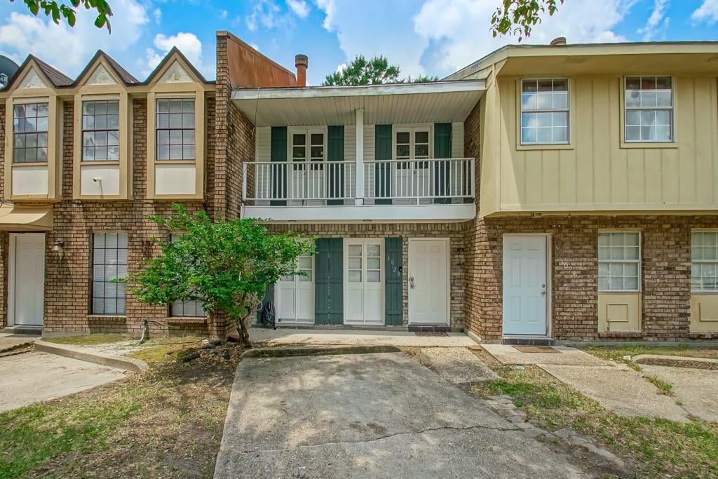 1028 DIMARCO Drive