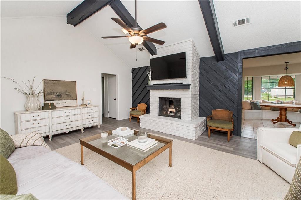 42143 COTTONWOOD Drive