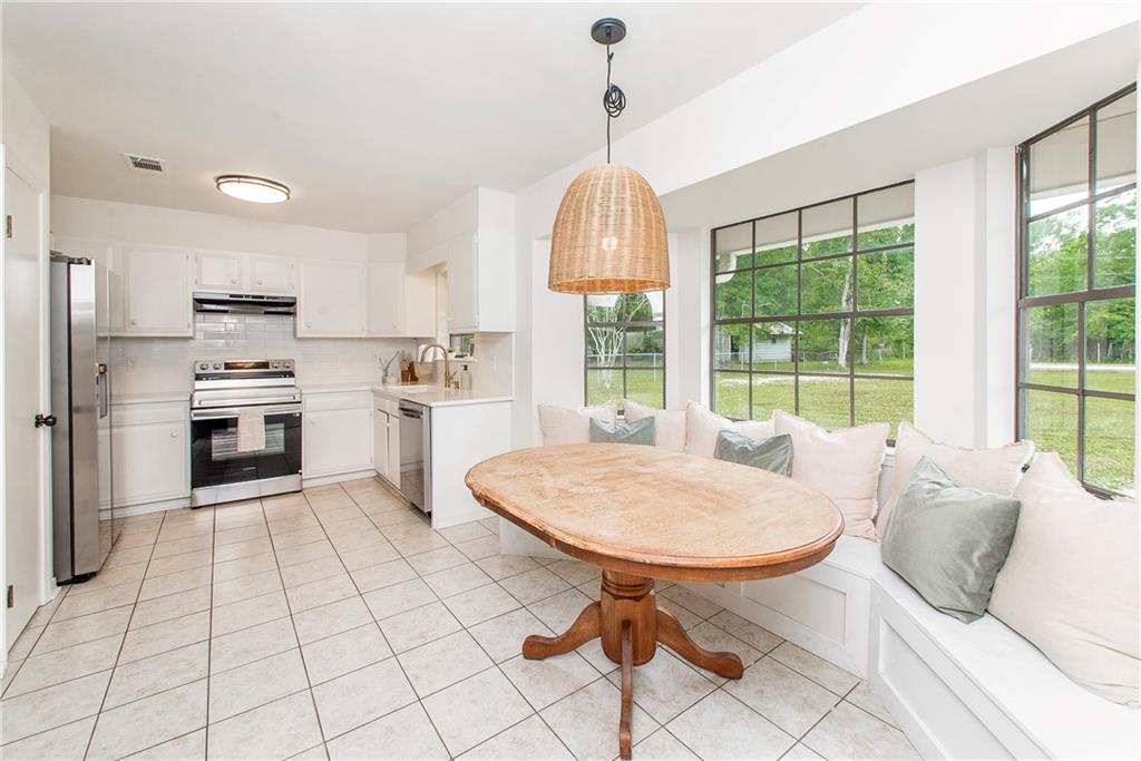 42143 COTTONWOOD Drive