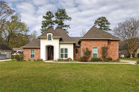 2142 WING HAVEN Drive Mandeville LA 70471