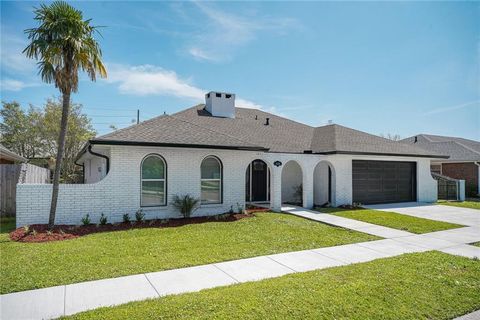 4228 LAKE TRAIL Drive Kenner LA 70065