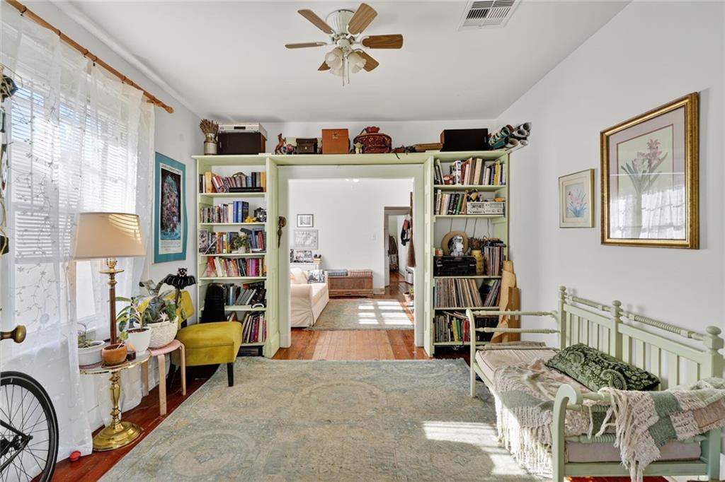 4812-14 CONTI Street
