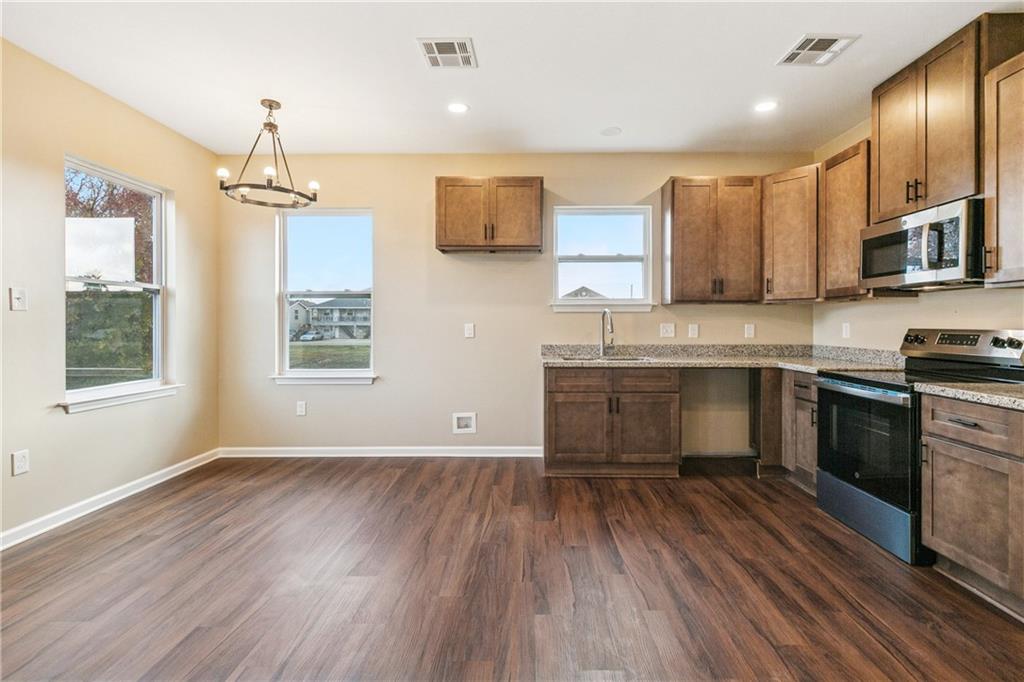 3113 15 DELAMBERT Street