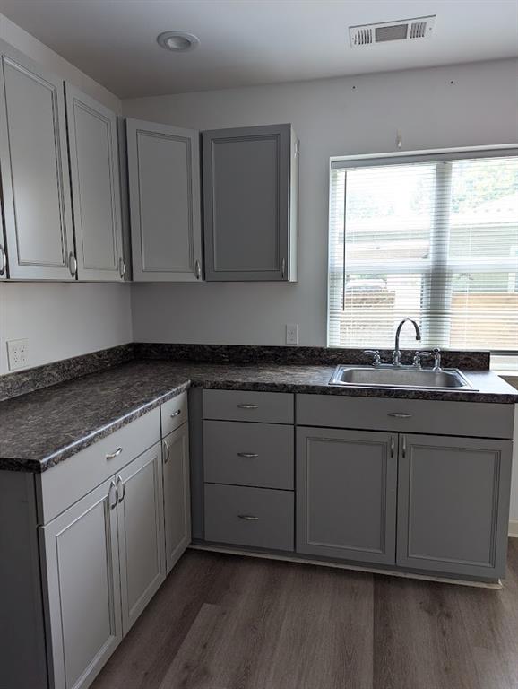 Baton Rouge, Louisiana 70806, United States, 3 Bedrooms Bedrooms, ,2 BathroomsBathrooms,Residential,Pending,51438