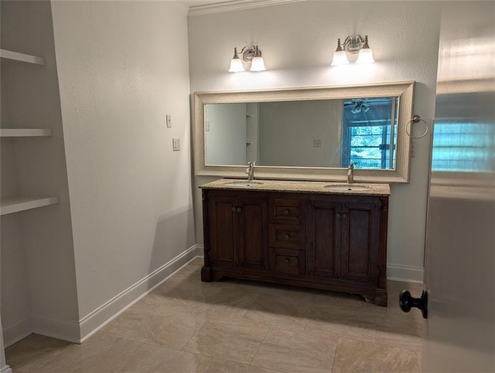 Baton Rouge, Louisiana 70806, United States, 3 Bedrooms Bedrooms, ,2 BathroomsBathrooms,Residential,Pending,51438