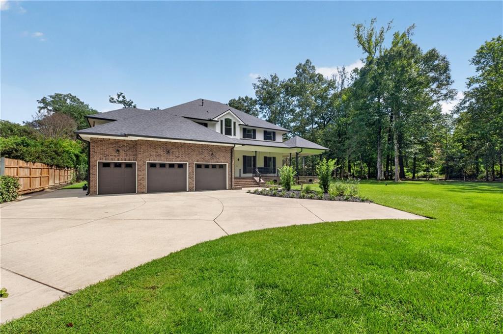 445 MARINA OAKS Drive
