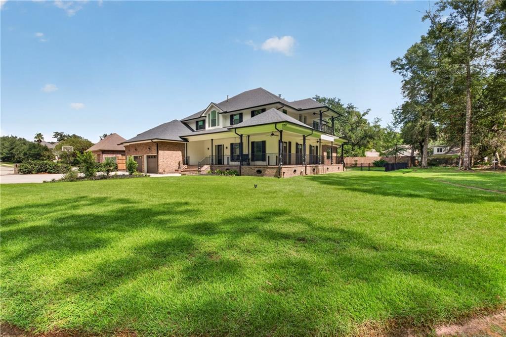 445 MARINA OAKS Drive