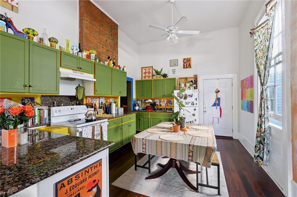 1217 19 MAGAZINE Street