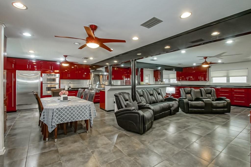 1501 EDENBORN Avenue