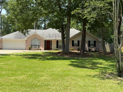 Photo of 612 HEAVENS Drive, Mandeville, LA 70471 (MLS # 2567192)