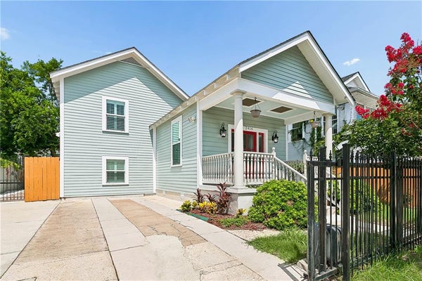 2416 AMELIA ST, NEW ORLEANS, LA 70115 - Image a7daffe6bb135622ef4fa2693a83c0f3/3982082806