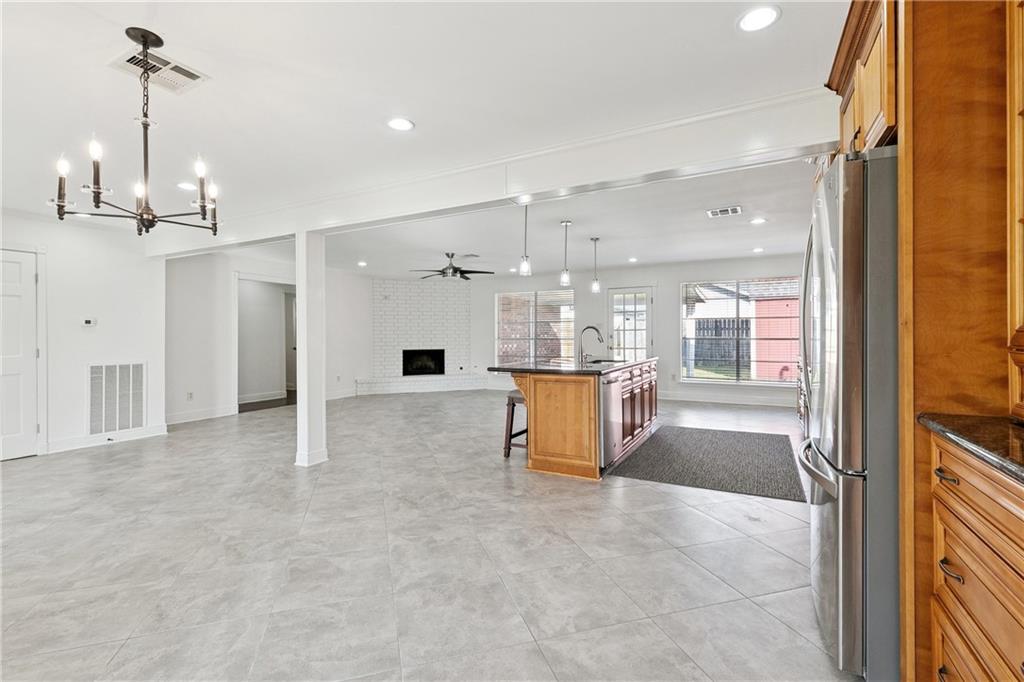 3920 LAKE TRAIL Drive