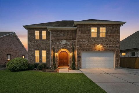 Photo of 1109 LAKE FRANCES Drive, Gretna, LA 70056 (MLS # 2554179)