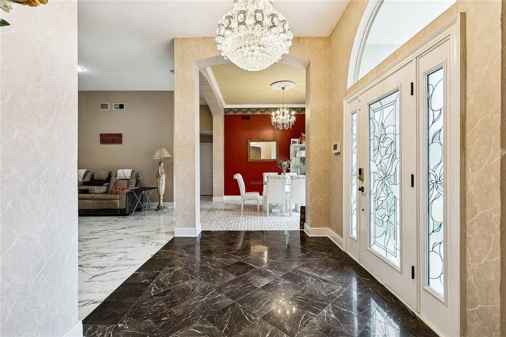 1117 LAKE LOUISE Drive