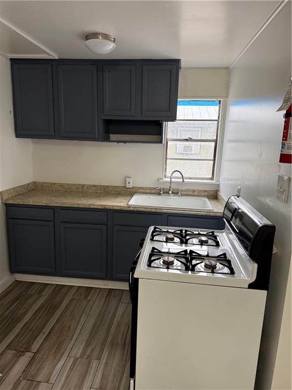 321-325 S BENGAL Road
