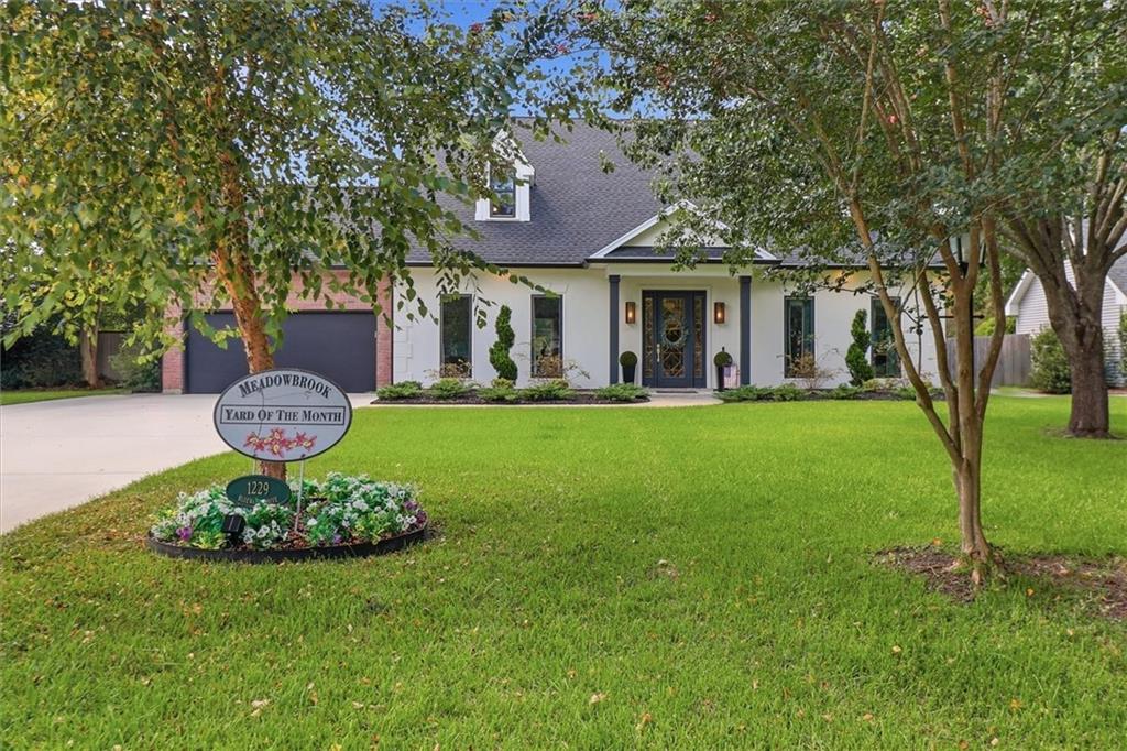 1229 BLUEWATER Drive