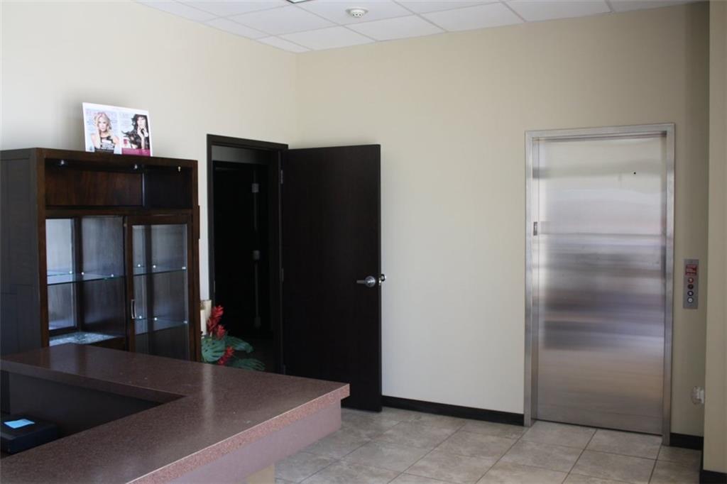 840 OAK HARBOR Boulevard