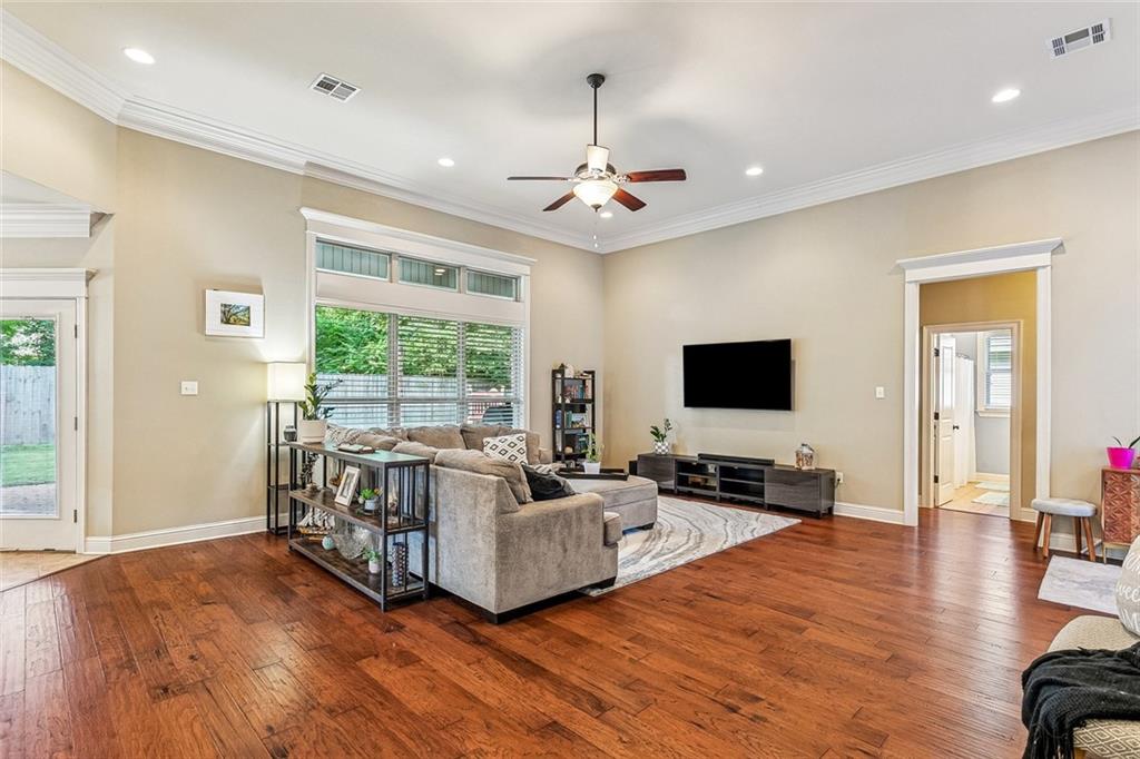 114 WOODTHRUSH Drive