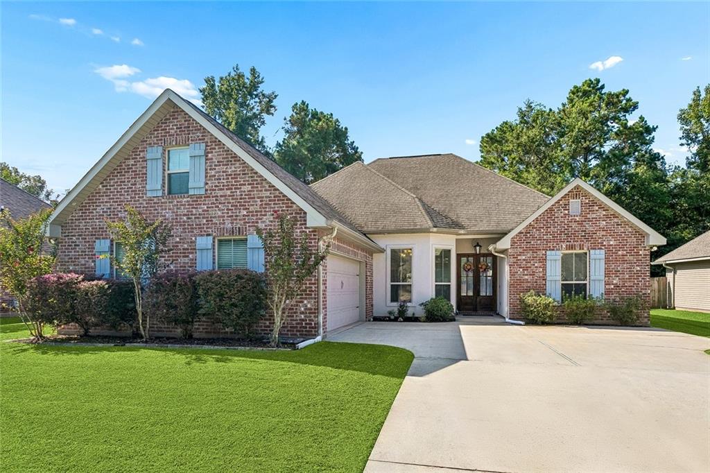 114 WOODTHRUSH Drive