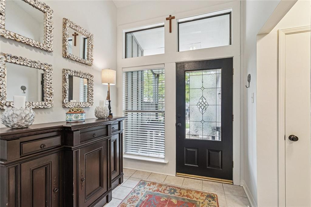 640 TETE LOURS Drive 18