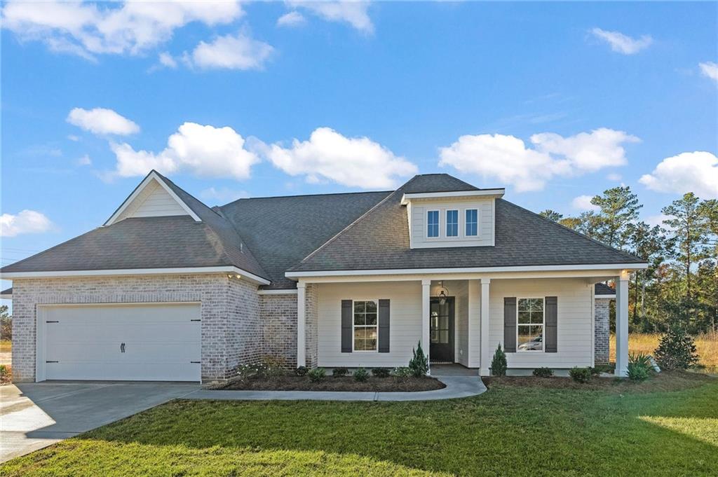 1660 SWEET PEA Court