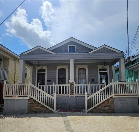 3010 12 BAUDIN Street New Orleans LA 70119