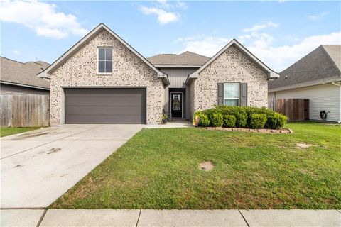 2616 BAYOU DUET Drive Marrero LA 70072