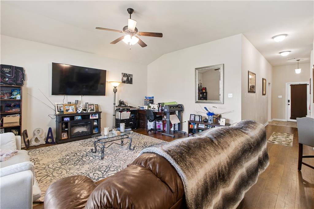 2616 BAYOU DUET Drive