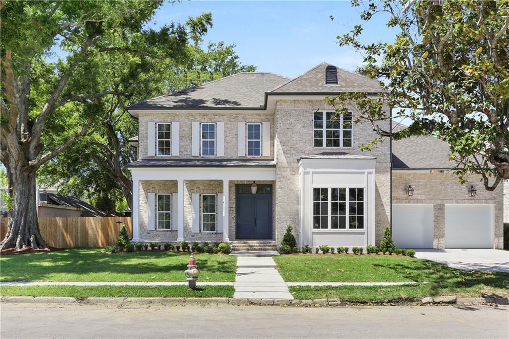 200 BELLAIRE Drive