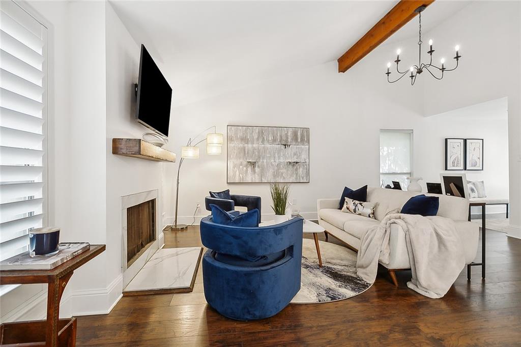 640 TETE LOURS Drive 15