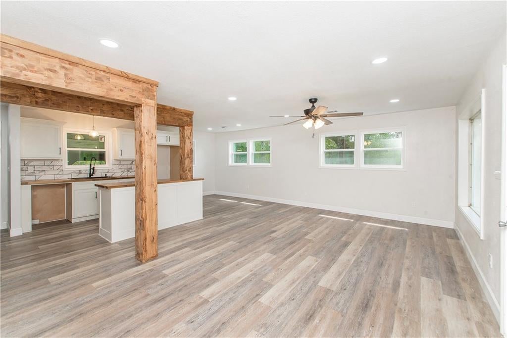 32212 TOM WARNER Road