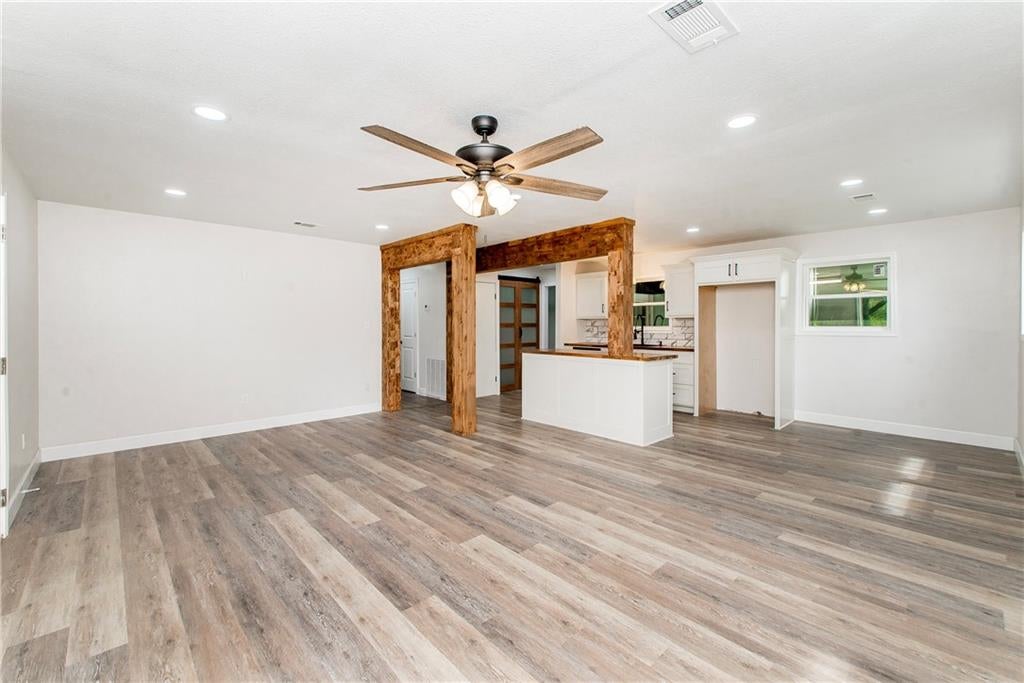 32212 TOM WARNER Road