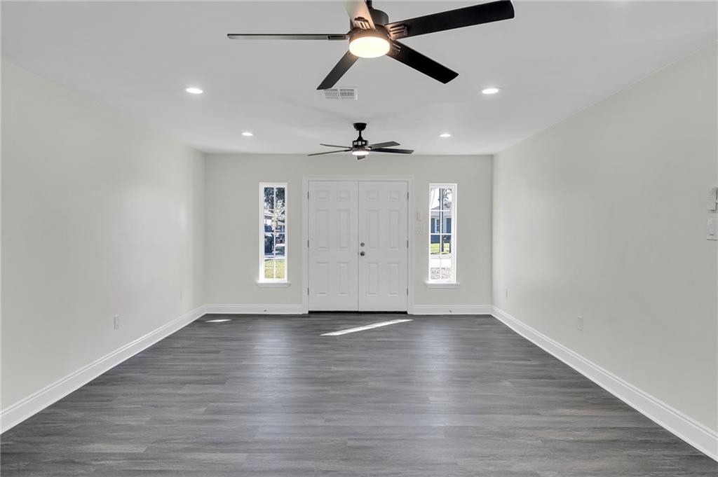 2124 MARGARET Lane