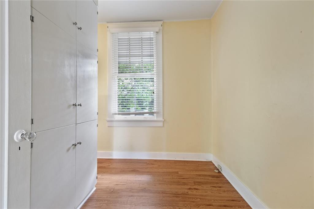 New Orleans, Louisiana 70115, United States, 6 Bedrooms Bedrooms, ,4 BathroomsBathrooms,Residential,Active,51414