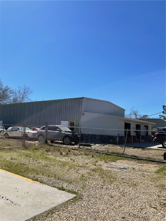 Albany, Louisiana 70711, United States, ,Commercial,Active,90306