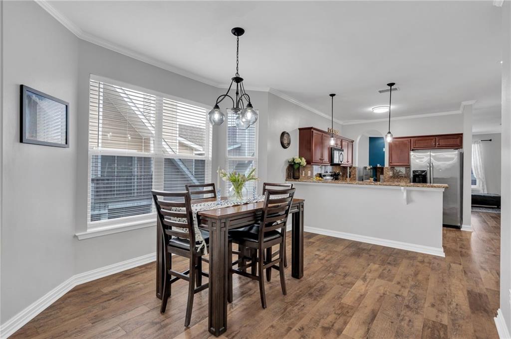 34 BRANDON HALL Drive