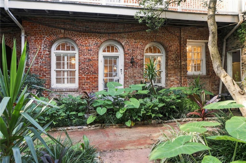 921 CHARTRES Street 3