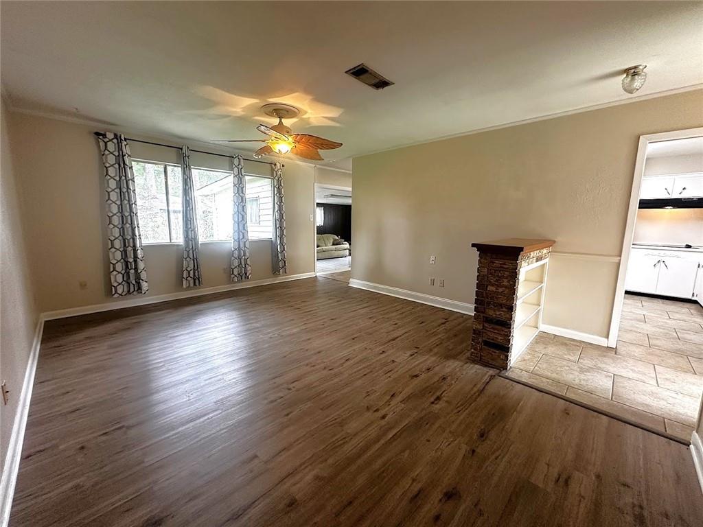 1587 RIDGECREST Drive