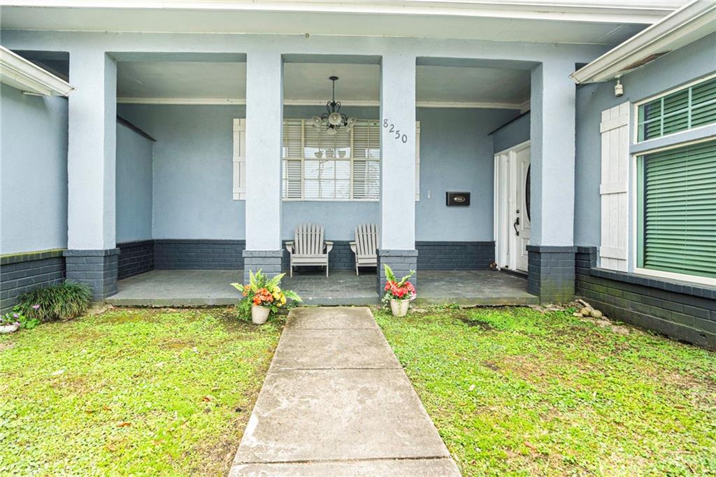 8250 JEFFERSON Highway