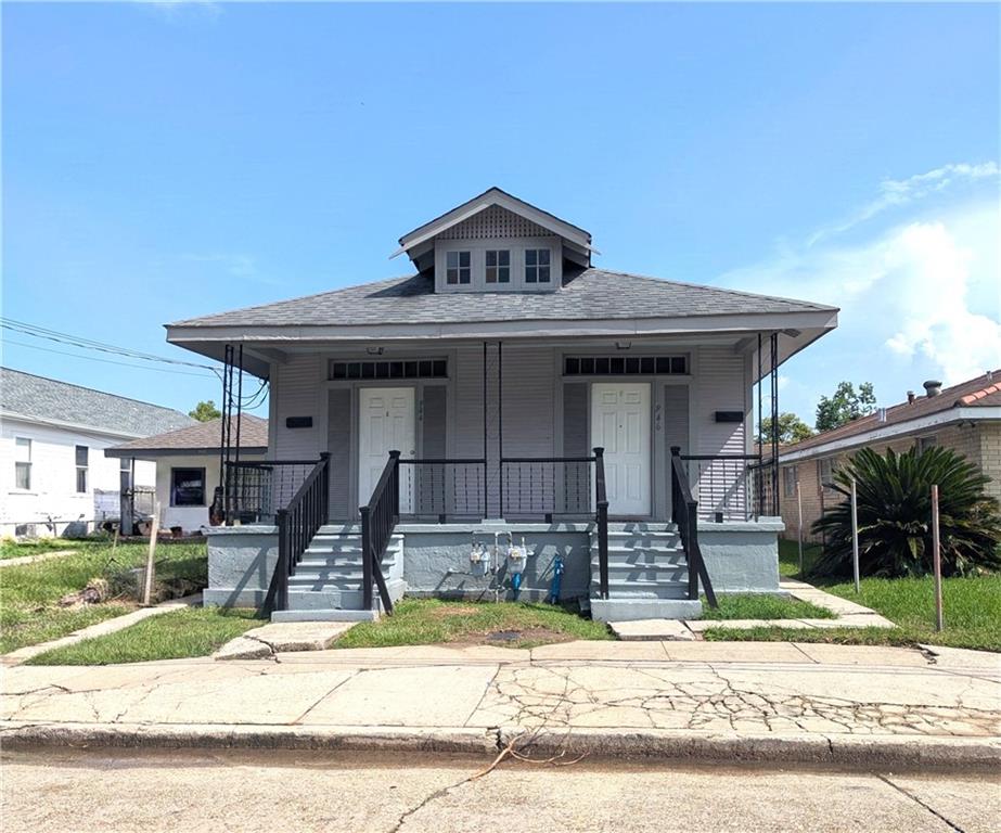 944 46 11TH Street