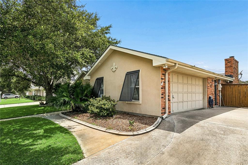 138 PEBBLE BEACH Drive