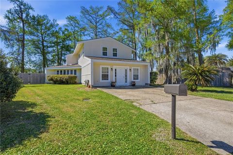 17 WAVERLY Place Destrehan LA 70047