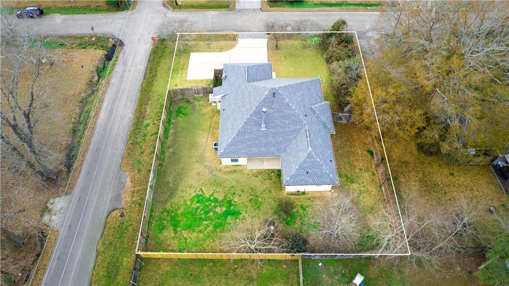 Covington, Louisiana 70433, United States, 3 Bedrooms Bedrooms, ,2 BathroomsBathrooms,Residential,Pending,8498