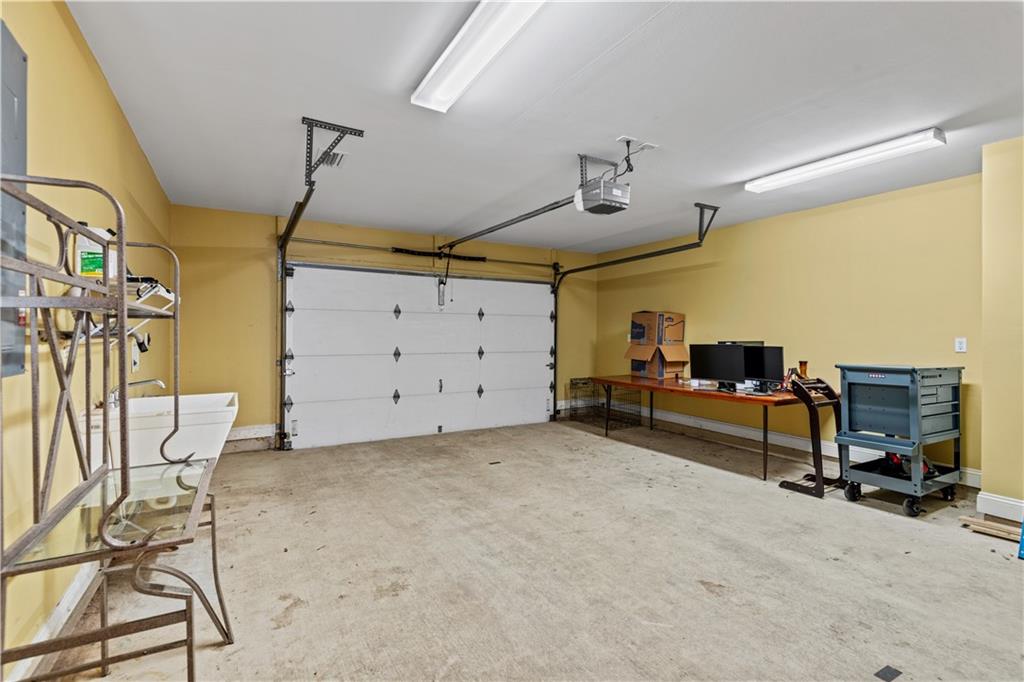 Covington, Louisiana 70433, United States, 3 Bedrooms Bedrooms, ,2 BathroomsBathrooms,Residential,Pending,8498