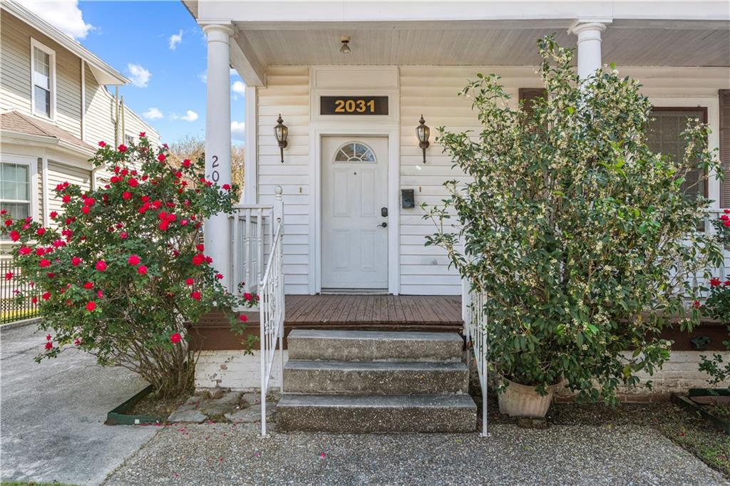 2031-33 GENERAL TAYLOR Street