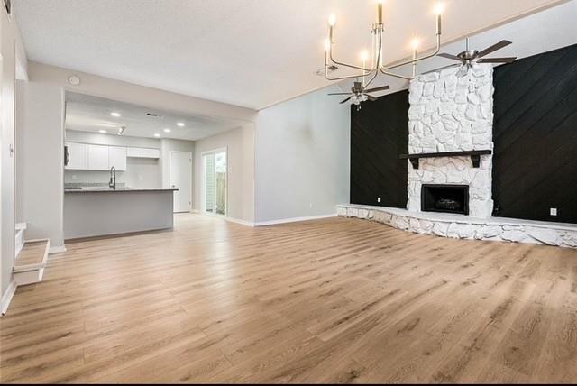 16 CARIBBEAN Court 16