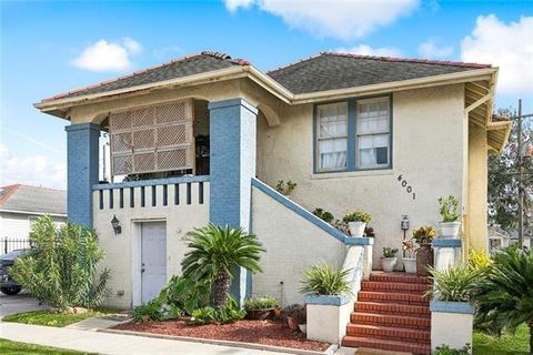 4001 PANAMA Court New Orleans LA 70125