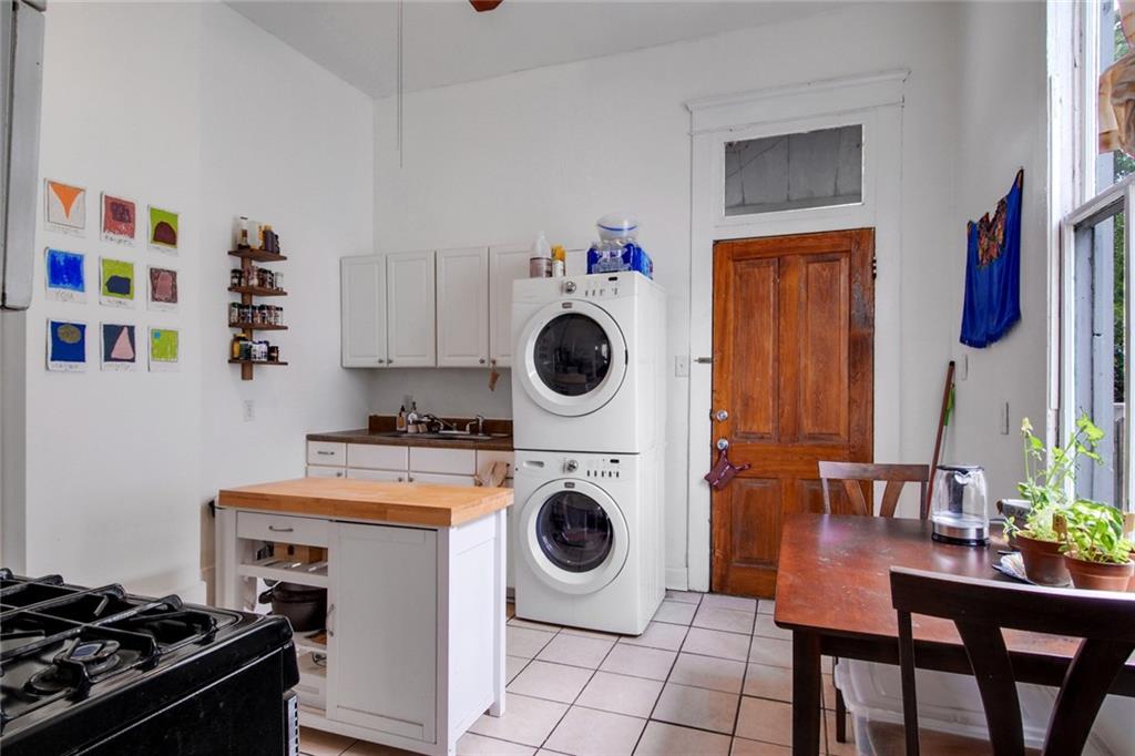 New Orleans, Louisiana 70119, United States, 2 Bedrooms Bedrooms, ,1 BathroomBathrooms,Residential,Active,113994