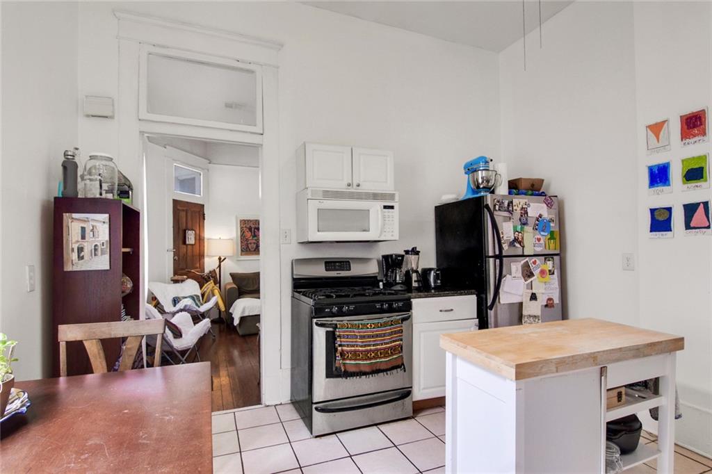 New Orleans, Louisiana 70119, United States, 2 Bedrooms Bedrooms, ,1 BathroomBathrooms,Residential,Active,113994