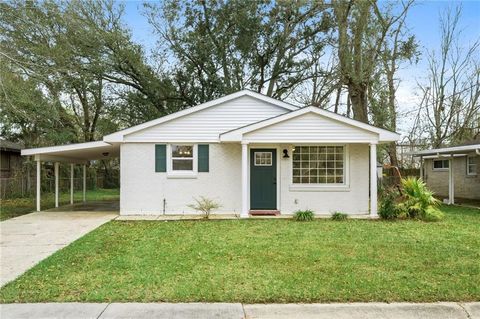Photo of 3915 RIVIERA Drive, Slidell, LA 70458 (MLS # 2545677)
